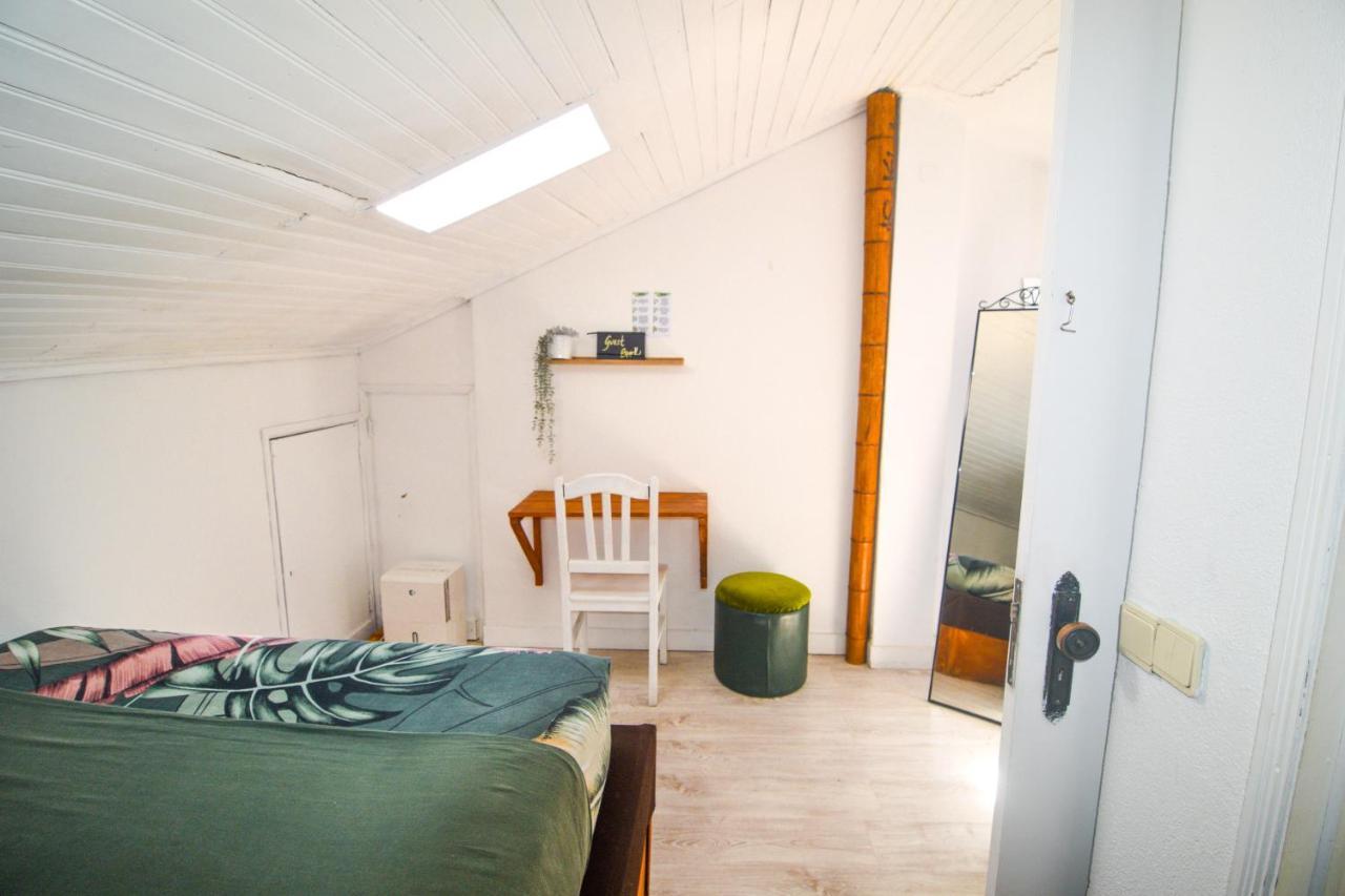 Maria Shared Apartment In Central Lisboa Exteriör bild