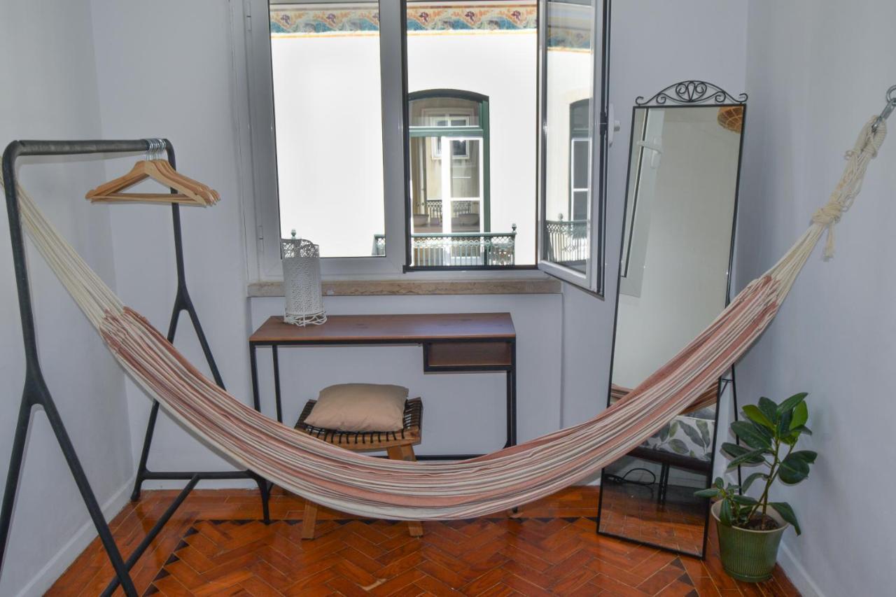 Maria Shared Apartment In Central Lisboa Exteriör bild